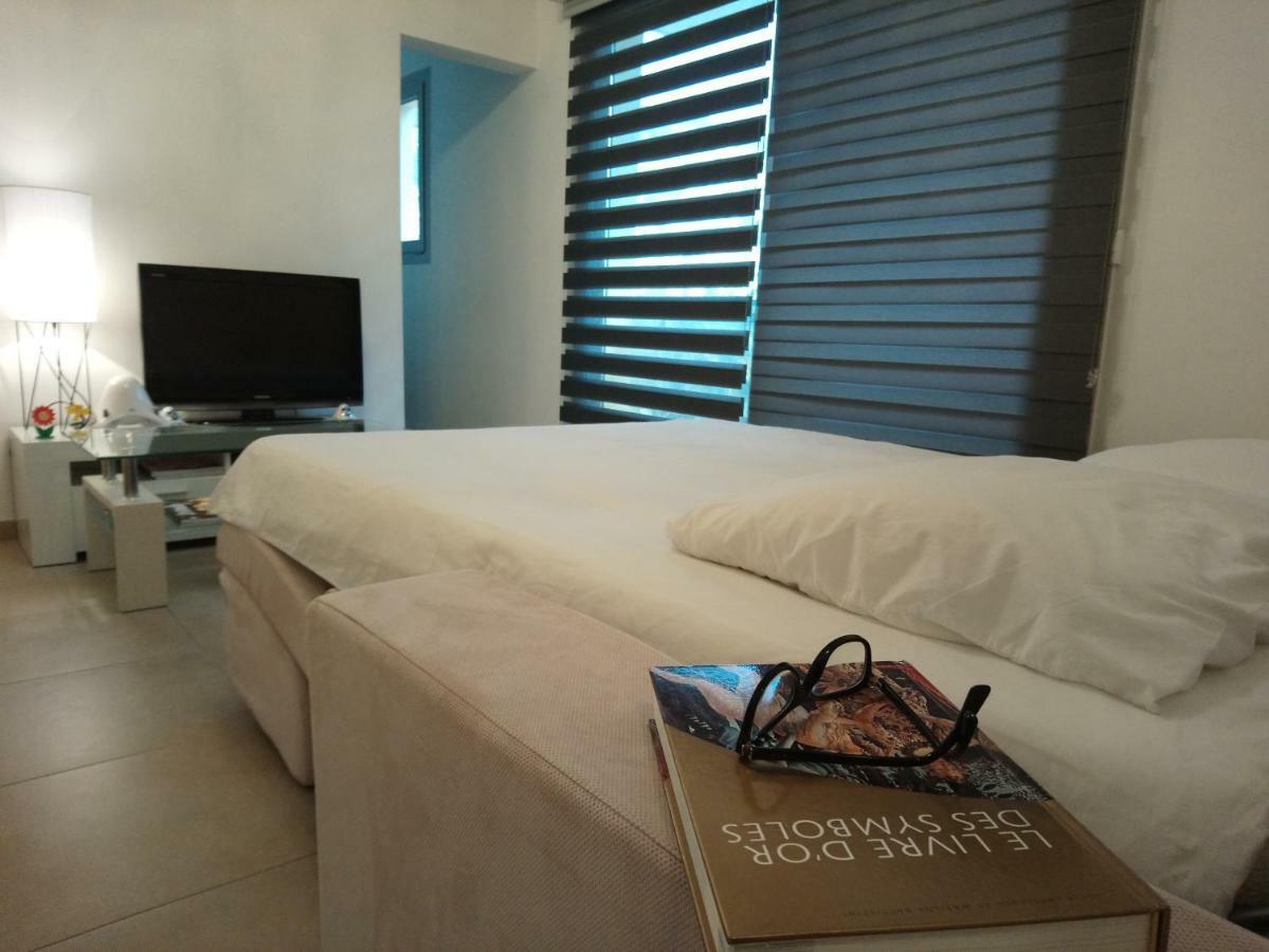 Joli Appartement Entre Menton Et Monaco Roquebrune-Cap-Martin Kültér fotó